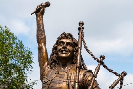 Bon Scott Statue