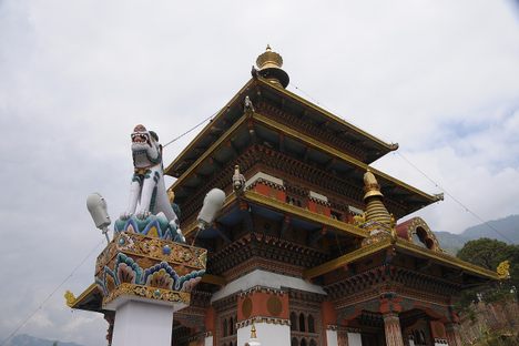 Khamsum Yulley Namgyal Chorten
