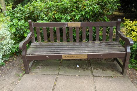 World's first internet bench