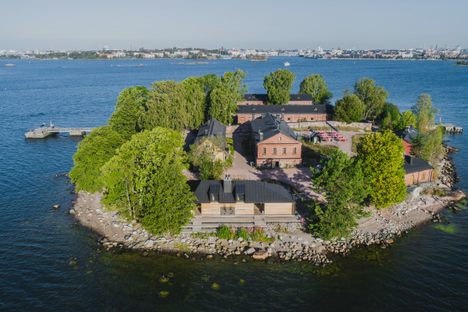 Lonna Island