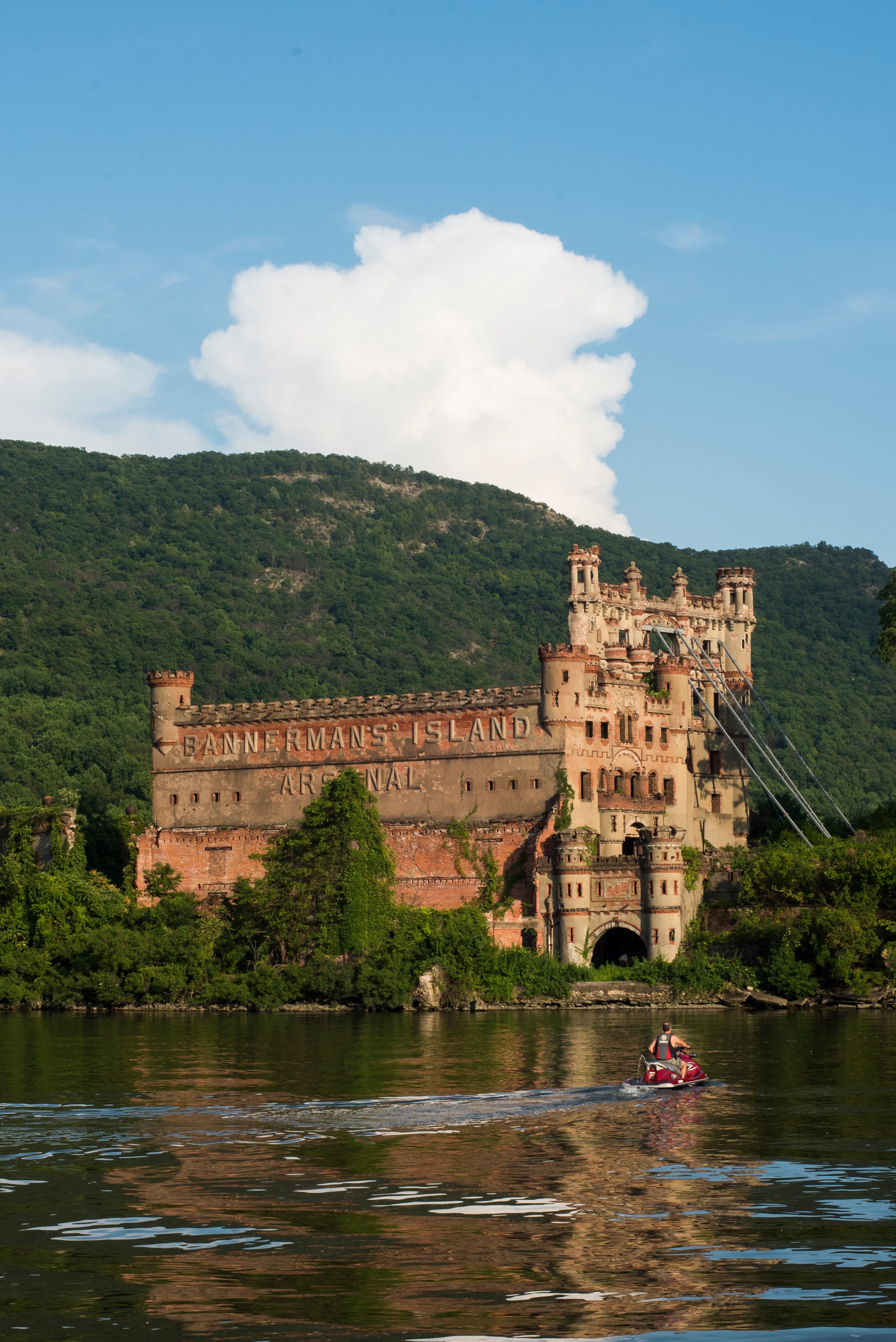 A view of Bannerman Castle from the water. 