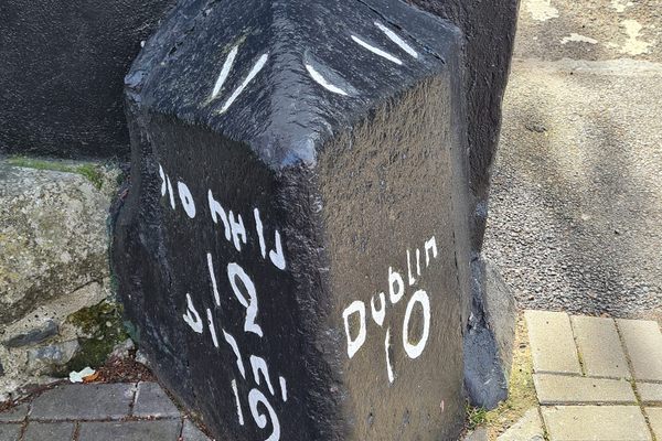 Mile marker in Ashbourne