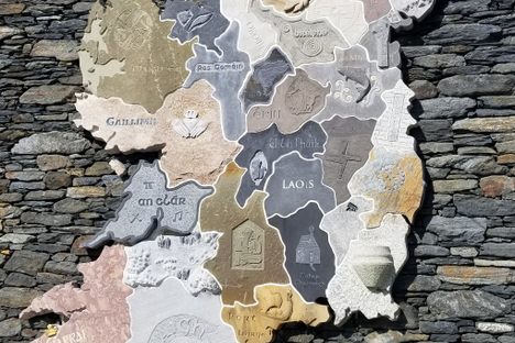 Clocha na hÉireann  - the Stones of Ireland