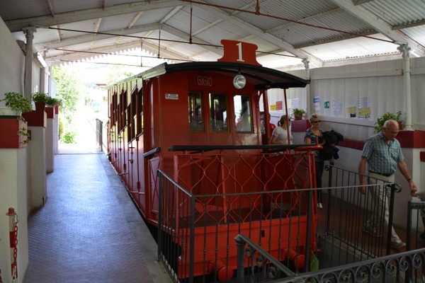 The funicular.