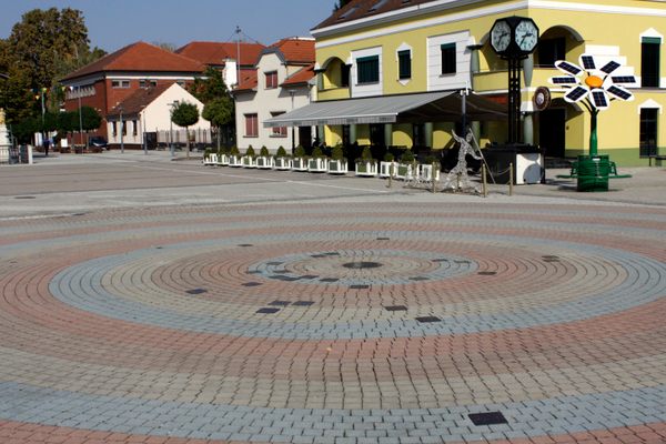 Concentric circles mark the alleged center of the world.