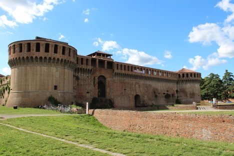Rocca Sforzesca 2