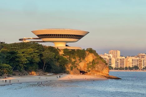 Museu de Arte Contemporânea de Niterói