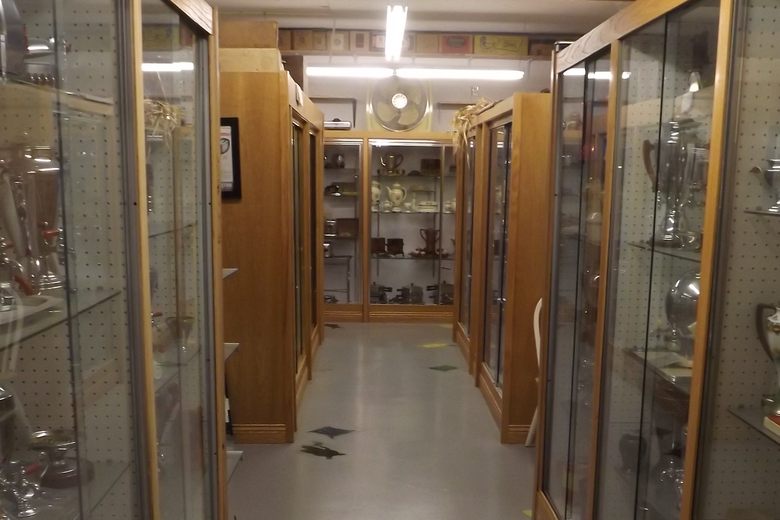 Jr's western sales store diamond missouri