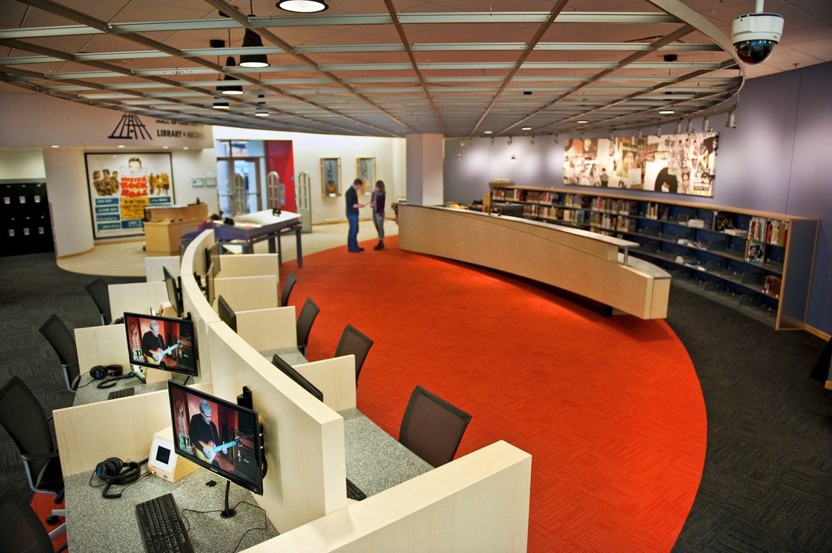 Another view of the reading room.