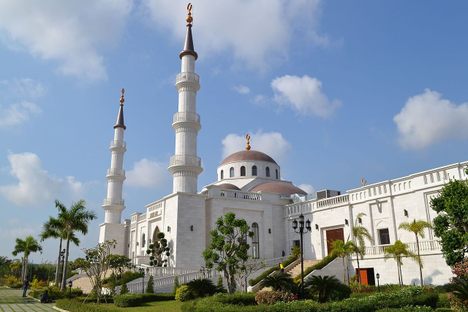 Al-Serkal Mosque in 2015