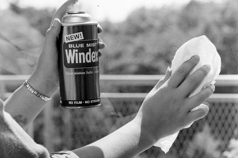 Aerosol cans of Windex were introduced in the late '50s.