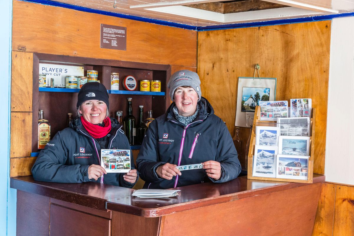Today, there is again a post office on Goudier Island. Each year hundreds compete for one of four jobs there and the chance to live on an island the size of a football field for five months at a time, without internet, cell service, or even running water.