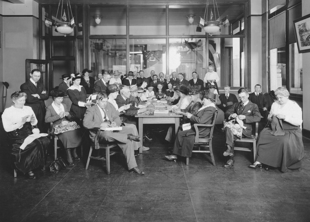 A grand jury knits socks in Seattle, 1918.