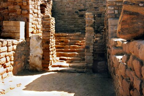 Archaeologists believe that the Dholavira signboard hung above the northern entrance to the city thousands of years ago.