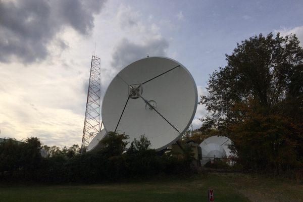 Satellite antennae at the Holmdel Teleport.
