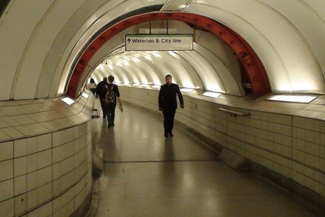 Pedestrian passageway