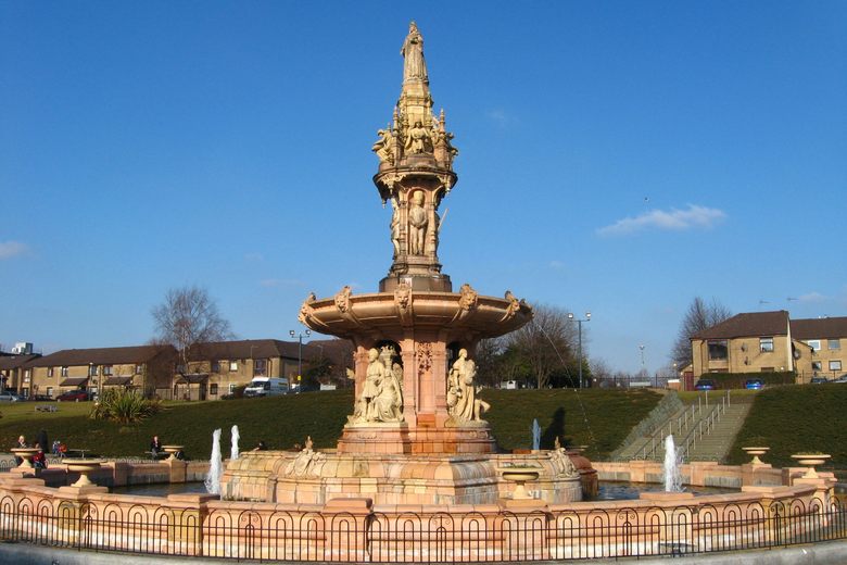 City of Fountains is turning blue for Royals