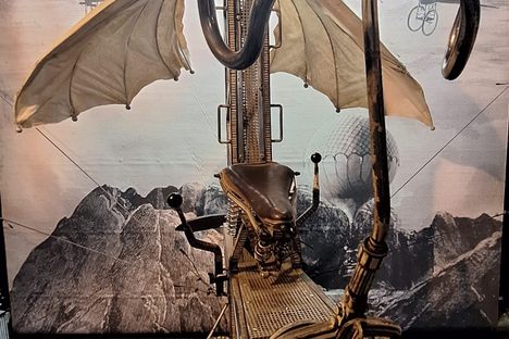 Inter-active flying contraption 