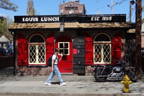 Louis' Lunch