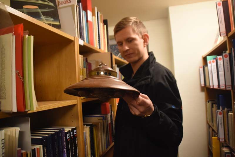 a saucer on the AFU 's main library