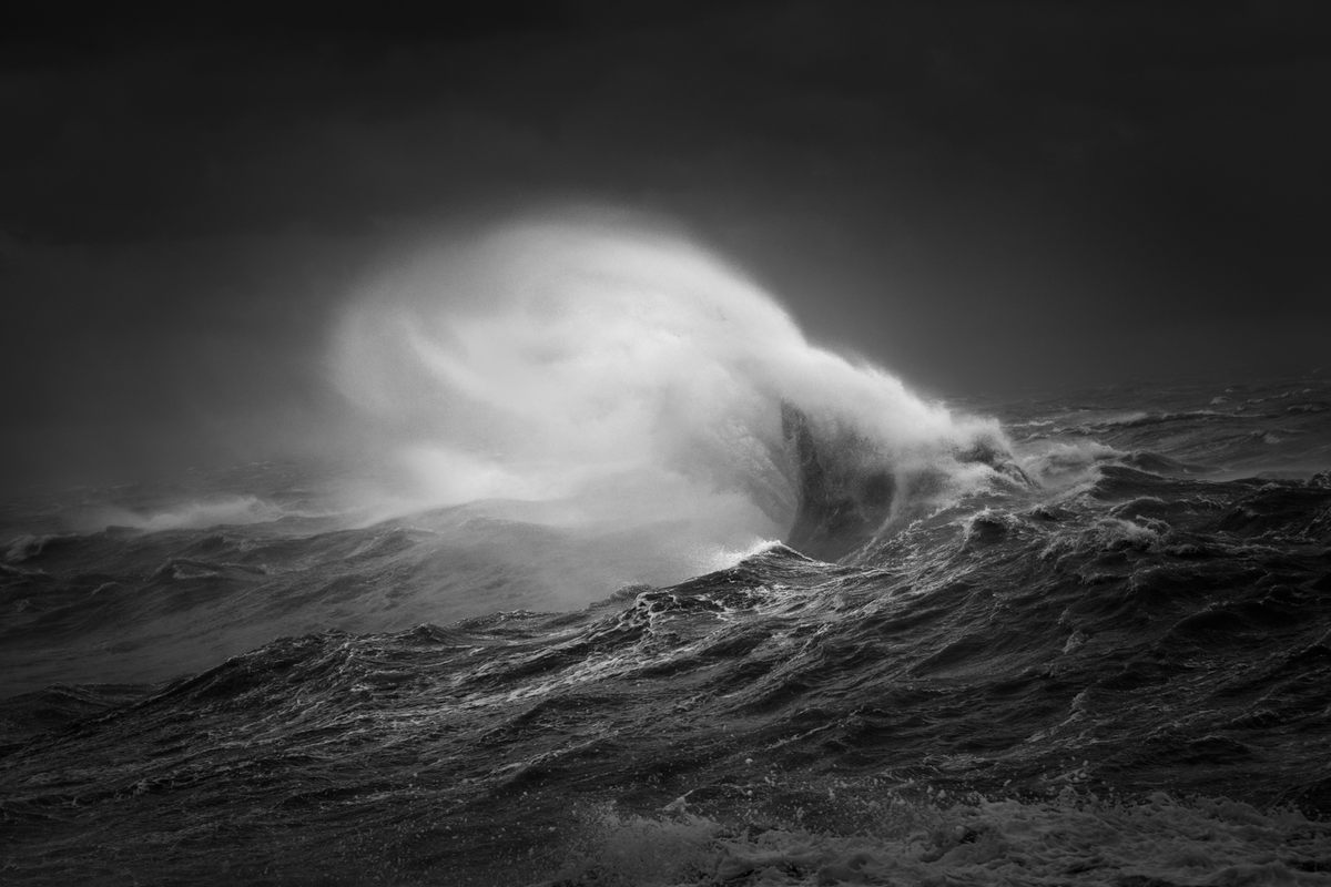 sea waves storm