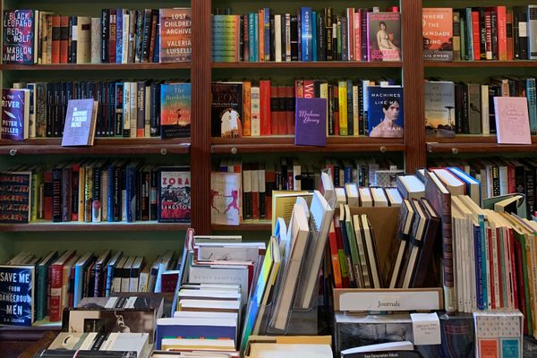 Faulkner House Books.