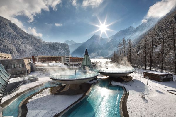 Aqua Dome in the winter