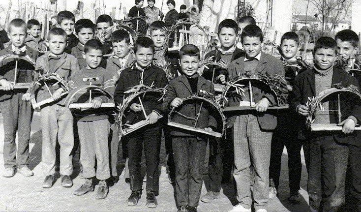 In some Greek communities in the early 20th century, swallow-songs were sung only by boys ages seven to 12.