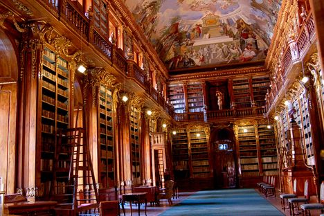 The huge Philosophical Hall