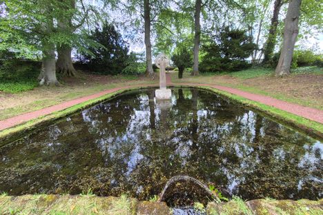 Lady's Well