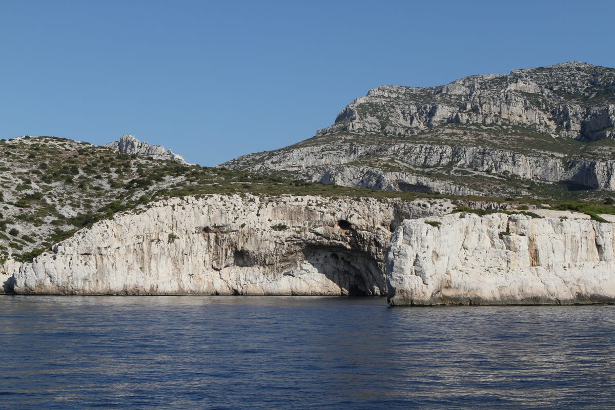 Today, the entrance to Cosquer Cave is more than 120 feet underwater, at the base of this cliff.