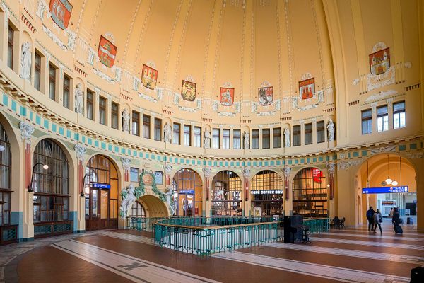 Art Nouveau Vestibule