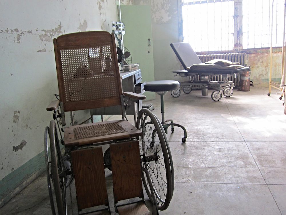 Alcatraz Hospital - Wikipedia