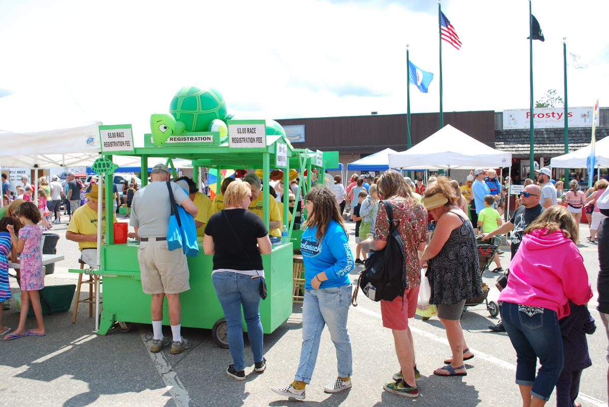 Longville Turtle Races – Longville, Minnesota - Atlas Obscura