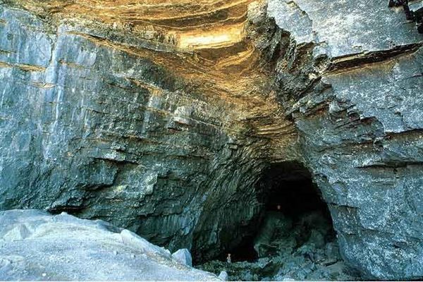 Jam Up Cave