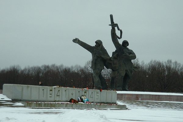 Victory Memorial to Soviet Army 