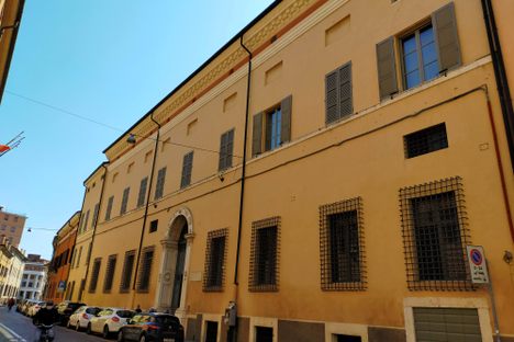 Palazzo Aldegatti's Cat