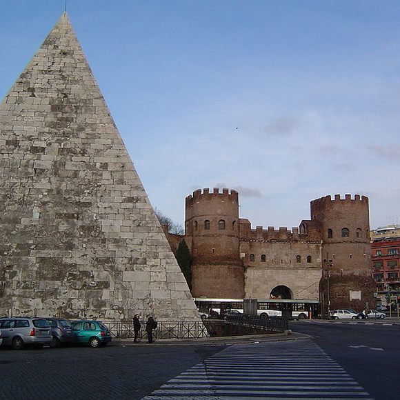 Dormitor Arhaic Manifesta piramide rome referinţă eșec Politicos