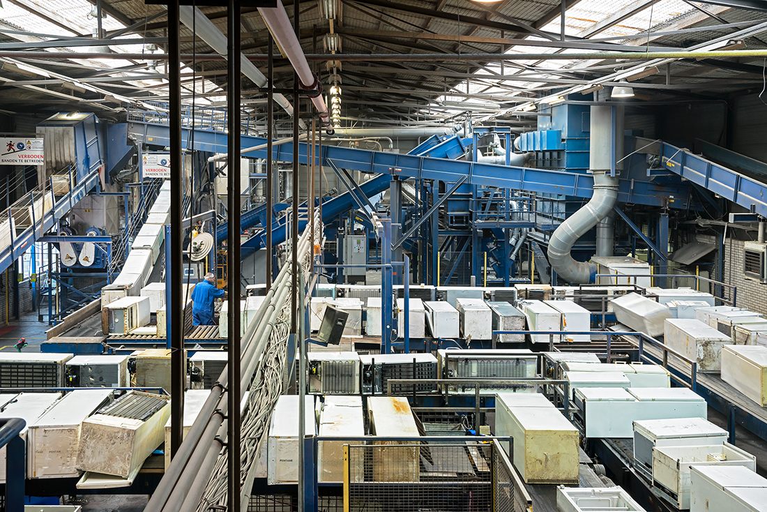 #147 - Dismantling facility for refrigerators.