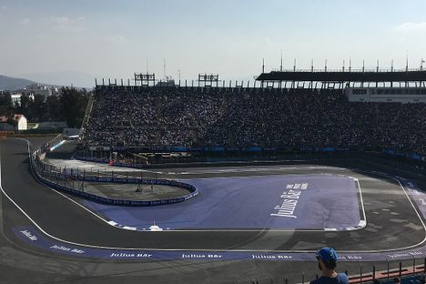 Foro Sol in racing mode.