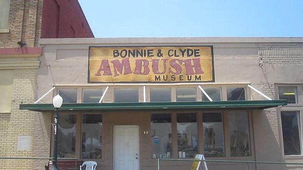 Podcast: Bonnie and Clyde Ambush Museum