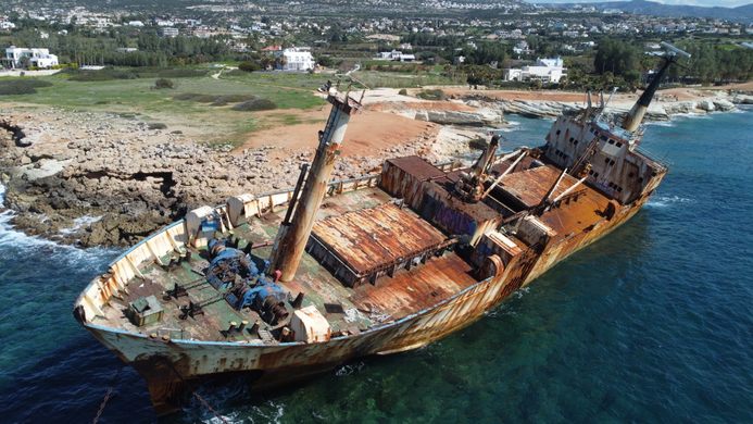 Edro III Shipwreck