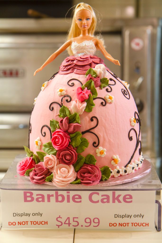 BARBIE CAKE - Buyflower
