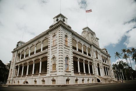 Iolani Palace