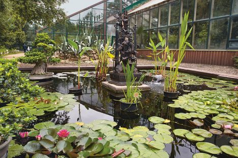 Aptekarsky Ogorod (The Apothecaries’ Garden), Moscow, Russia. 