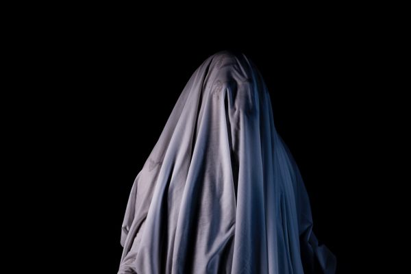 13 Extremely Local Ghost Stories - Atlas Obscura