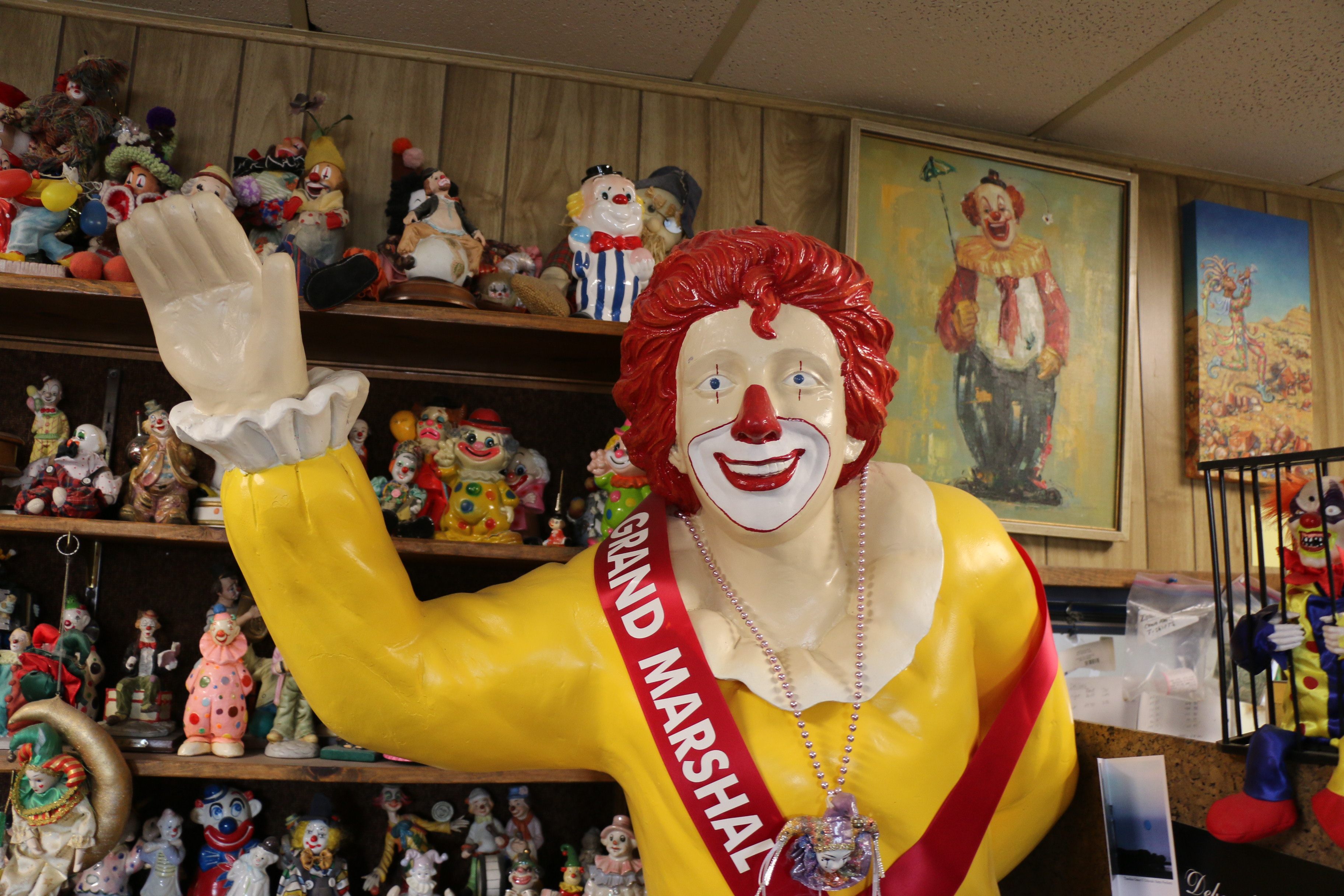 At the Clown Motel, there is nothing to fear, but, quite reasonably, fear itself