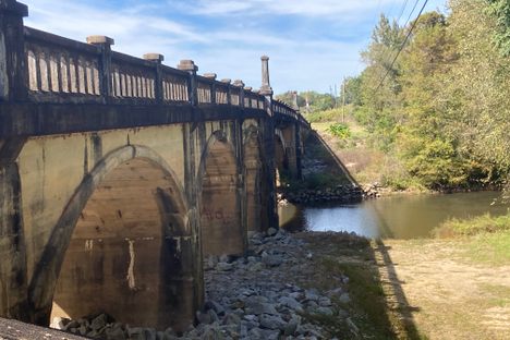 Veteran's Memorial Bridge