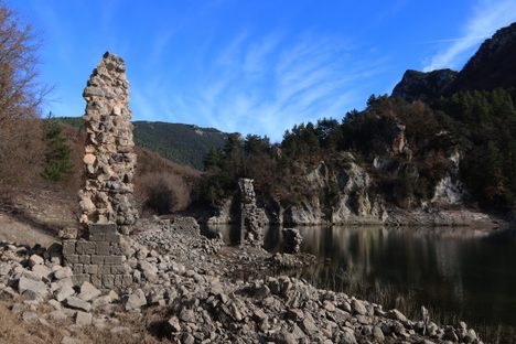 Remains of the Abadia de Santa Maria de Lavaix