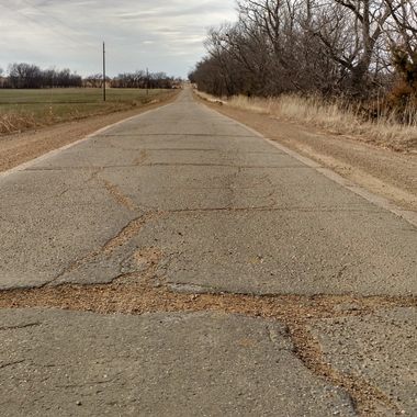 The one-lane Sidewalk Highway south of Miami, Oklahoma.
